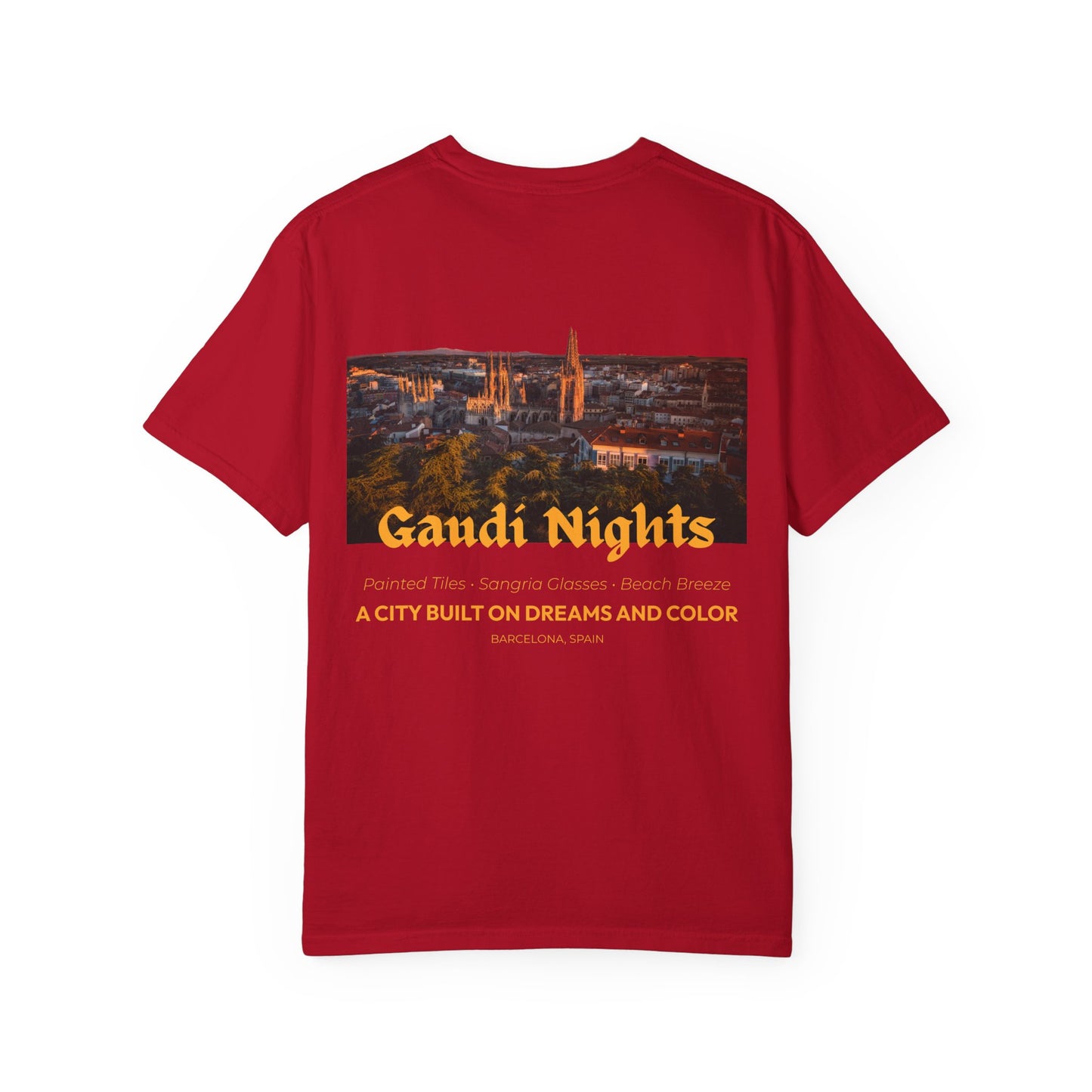 Gaudí Nights Tee - Barcelona